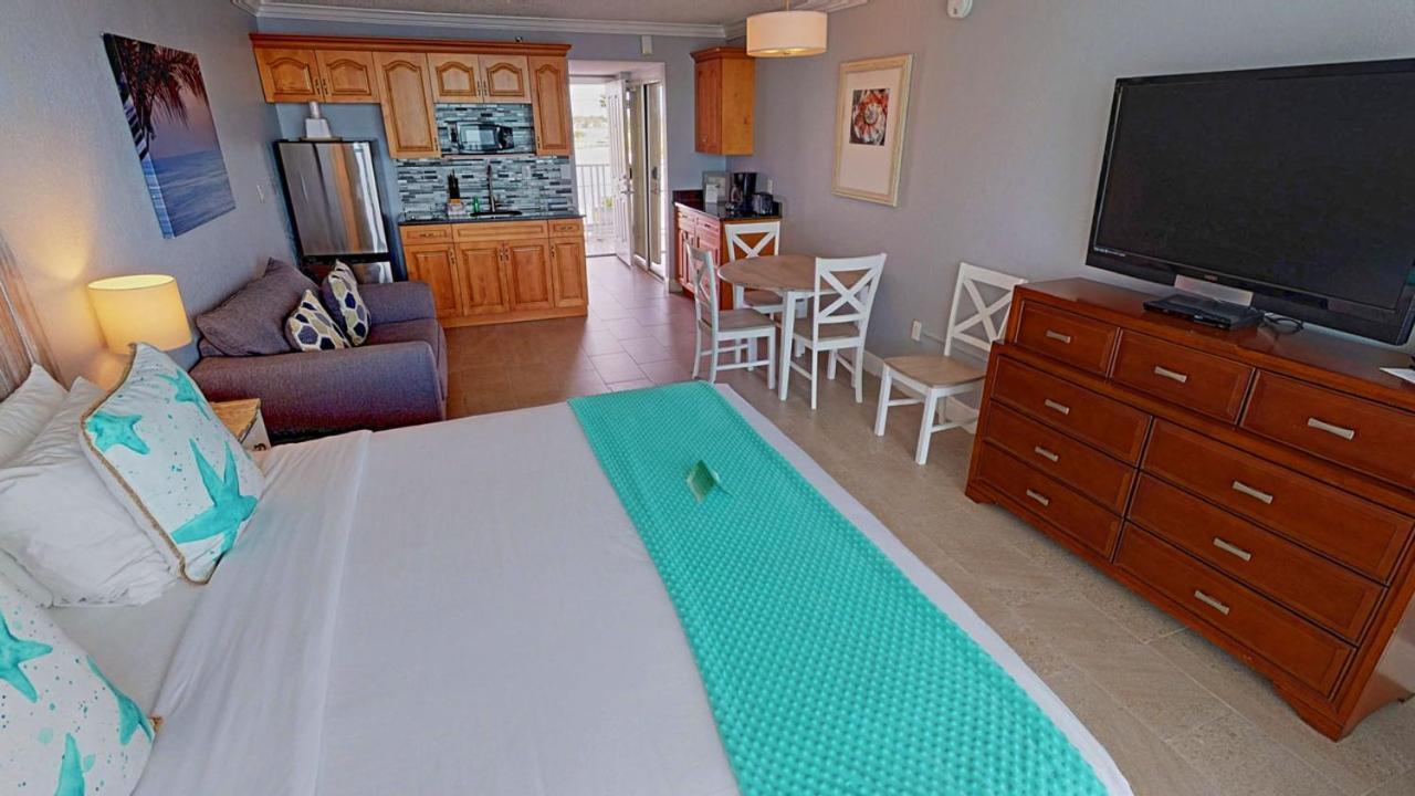 Island Inn Beach Resort St. Pete Beach Exteriör bild