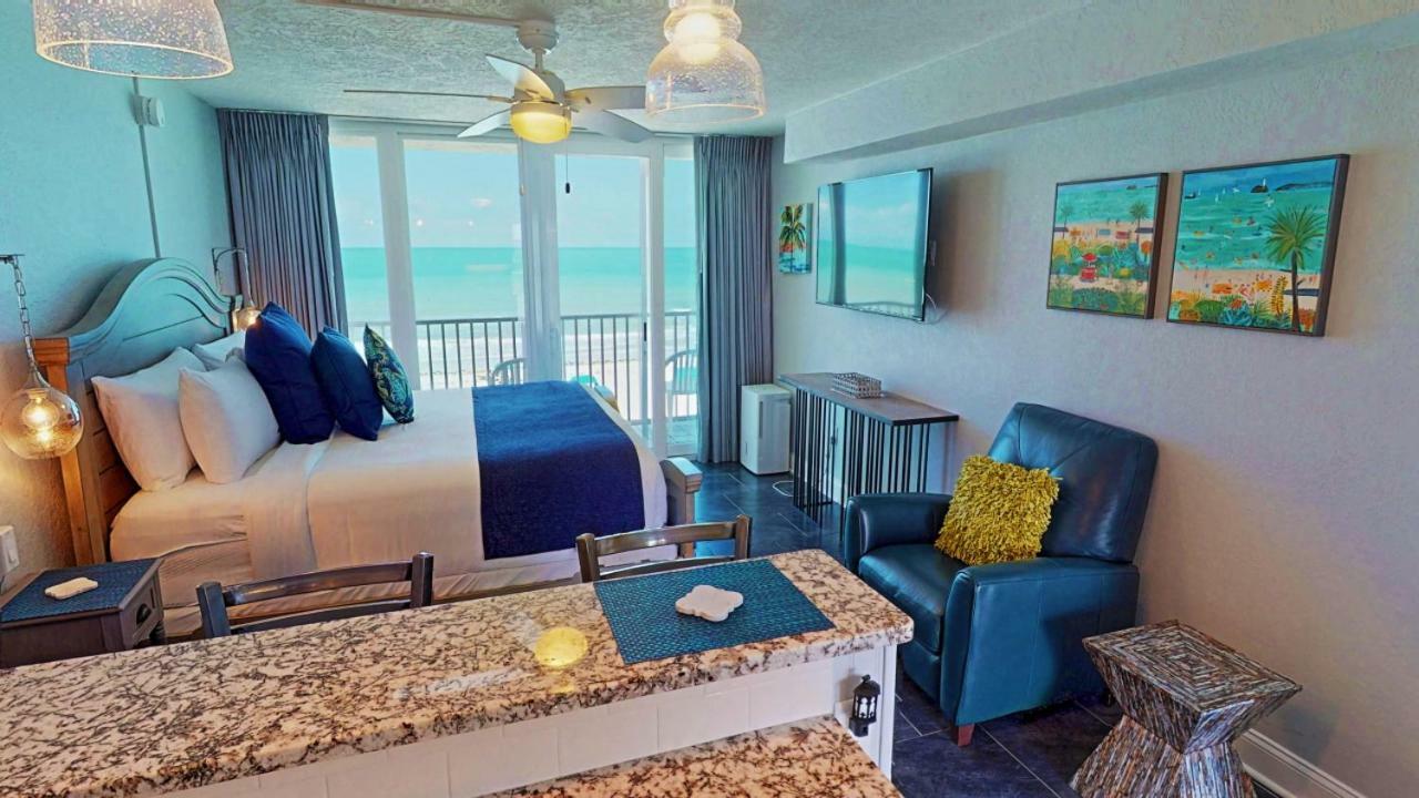 Island Inn Beach Resort St. Pete Beach Exteriör bild
